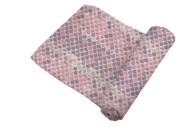 Newcastle Classics - Scales Swaddle
