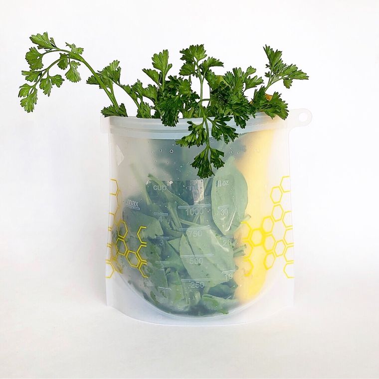 Reusable Silicone Food Storage Bags: 1.5 Quart Size (2-Pack Set)