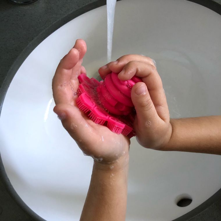 Original ScrubBEE Multipurpose Silicone Scrubber