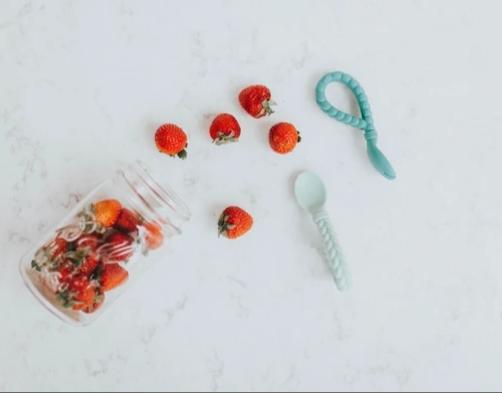 Itzy Ritzy - SWEETIE SPOONS™ SILICONE BABY FORK + SPOON SET