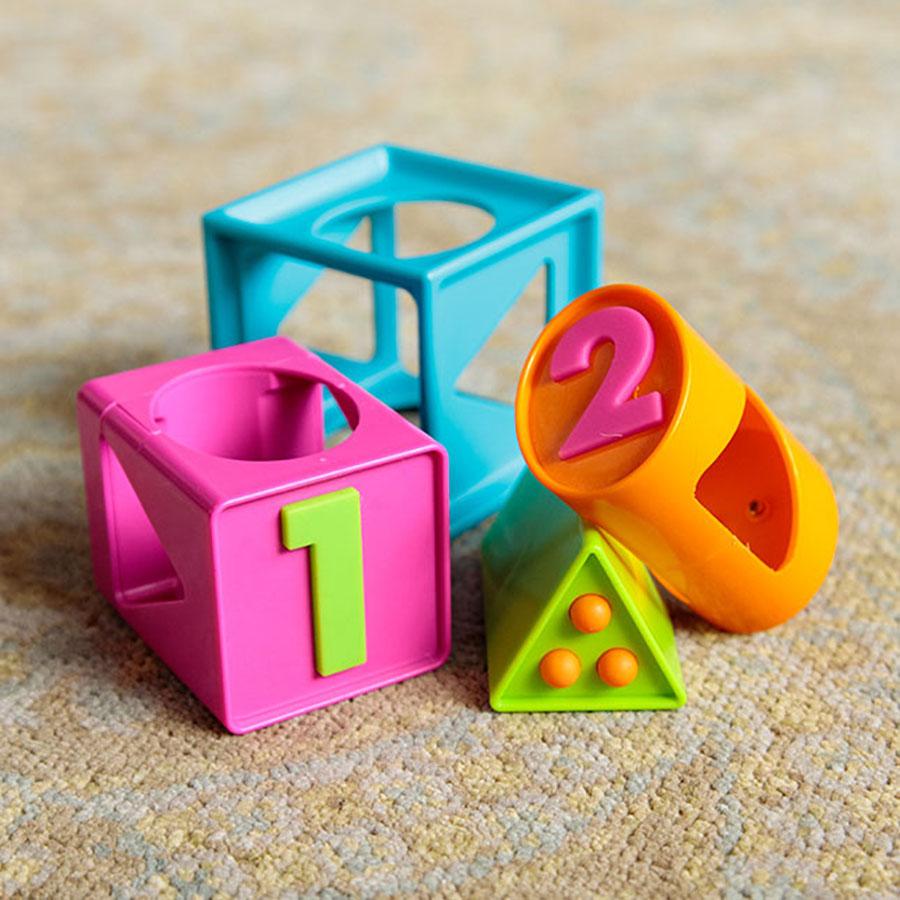 Fat Brain Toys - Smarty Cube 1-2-3